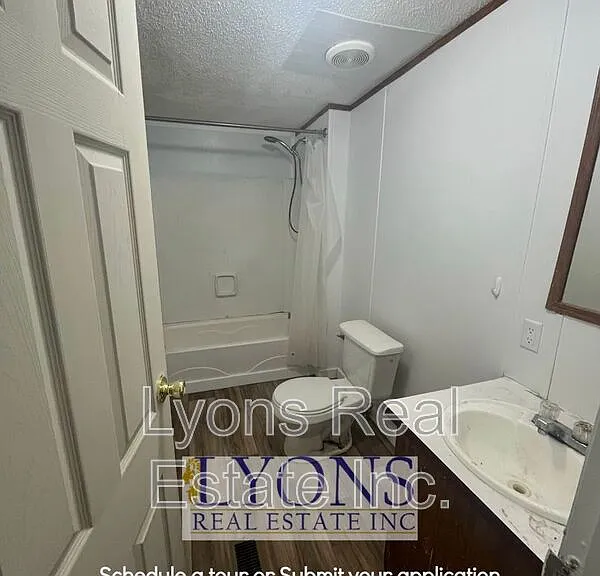 10 Chaserville Blvd — Photo 4