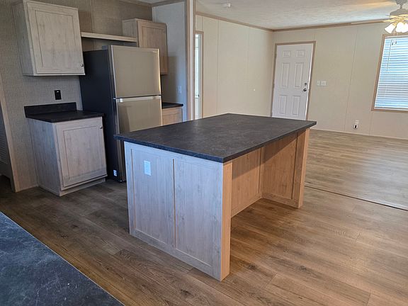 3rd image of 1050 Highway 44 W #186