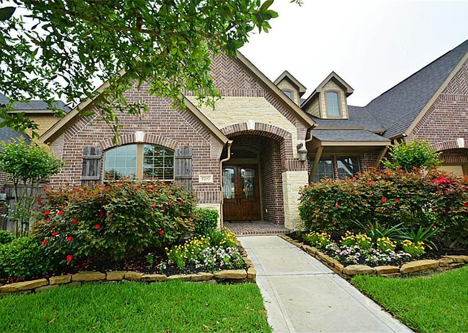 1st image of 5707 Fulshear Plantation Dr