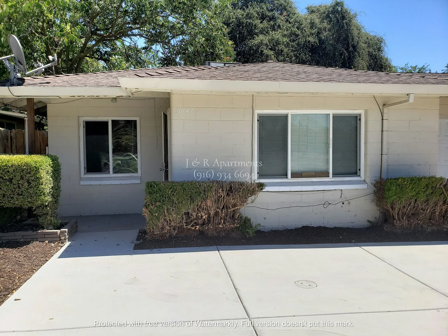 3842 Walnut Avenue — Photo 3
