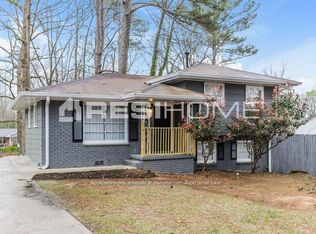 517 Village Ln, Jonesboro, GA 30236