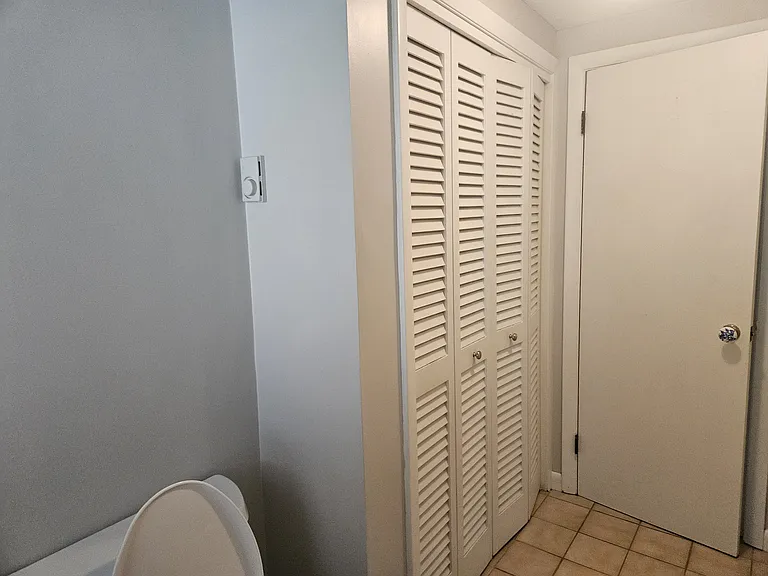 167 W Main St #1 — Photo 15