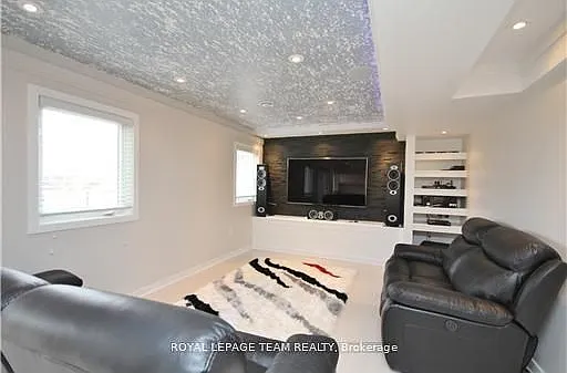 2714 Grand Vista Cir — Photo 18