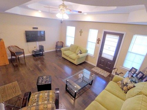 2nd image of 4020 Jerry Ann Dr