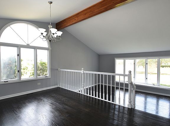 5th image of 9422 Peacock Ln