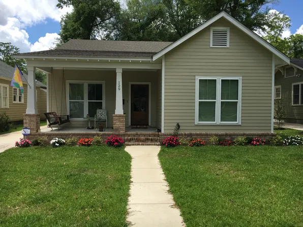 129 Silverwood St, Mobile, AL 36607