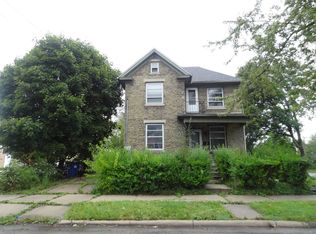 1645 Charles St, Racine, WI 53404
