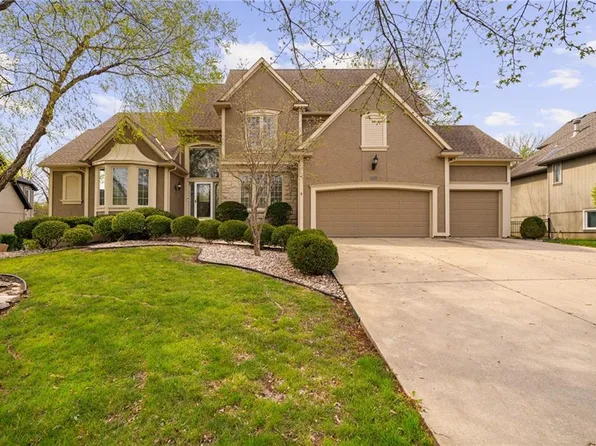 9201 W 145th St, Overland Park, KS 66221