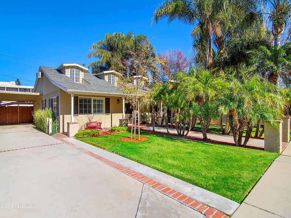 1st image of 21007 Costanso St