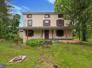82 Wartman Rd, Collegeville, PA 19426