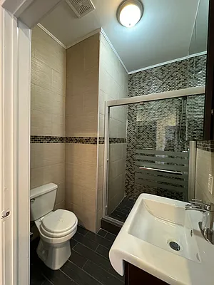 Rented by ABCO Commercial Properties, LLC | media 40