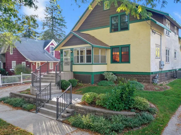 826 1st St NW, Rochester, MN 55901