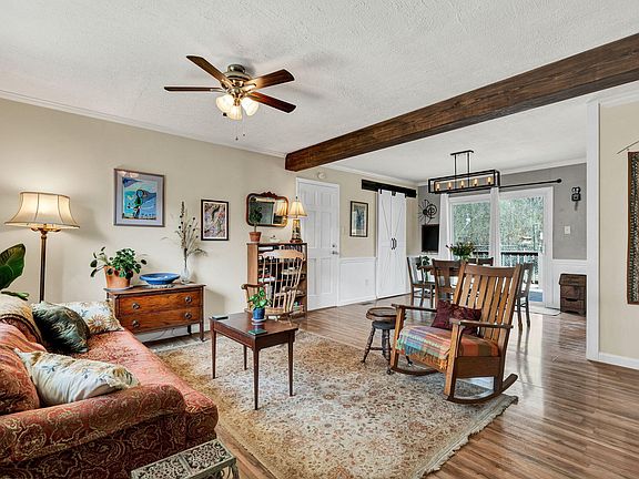 5th image of 3512 Harris Rd