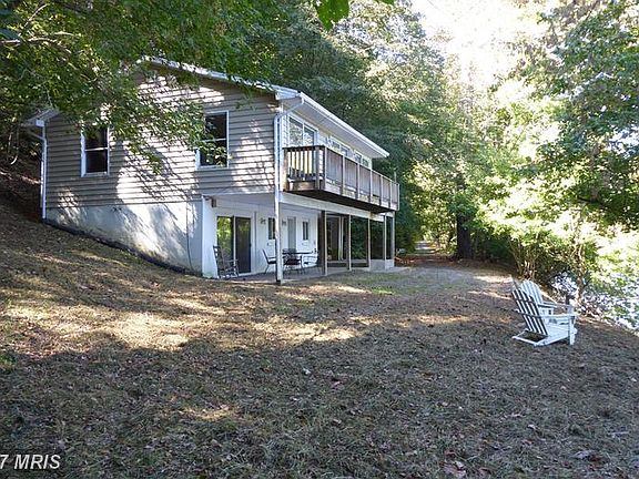 4th image of 1538 Riverview Shores Dr