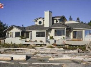 5738 Mutiny Bay Rd, Freeland, WA 98249