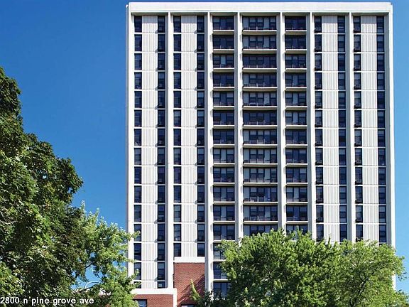 2nd image of 2800 N Pine Grove Ave #1213