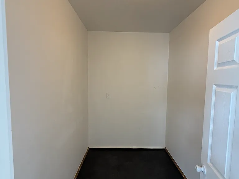 131 Foster Rd — Photo 9