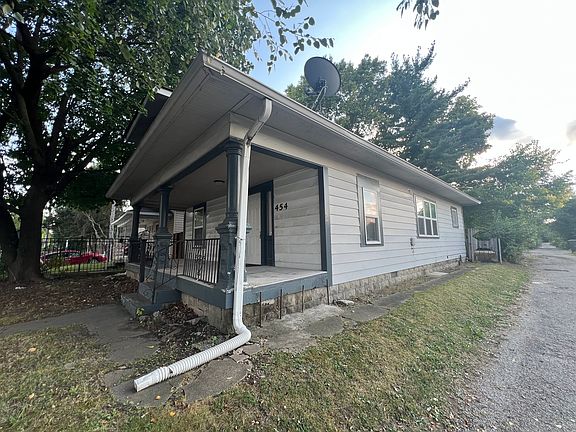 2nd image of 454 N Tibbs Ave