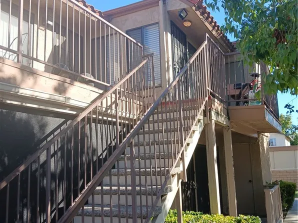 2433 W Acacia Ave, Hemet, CA 92545