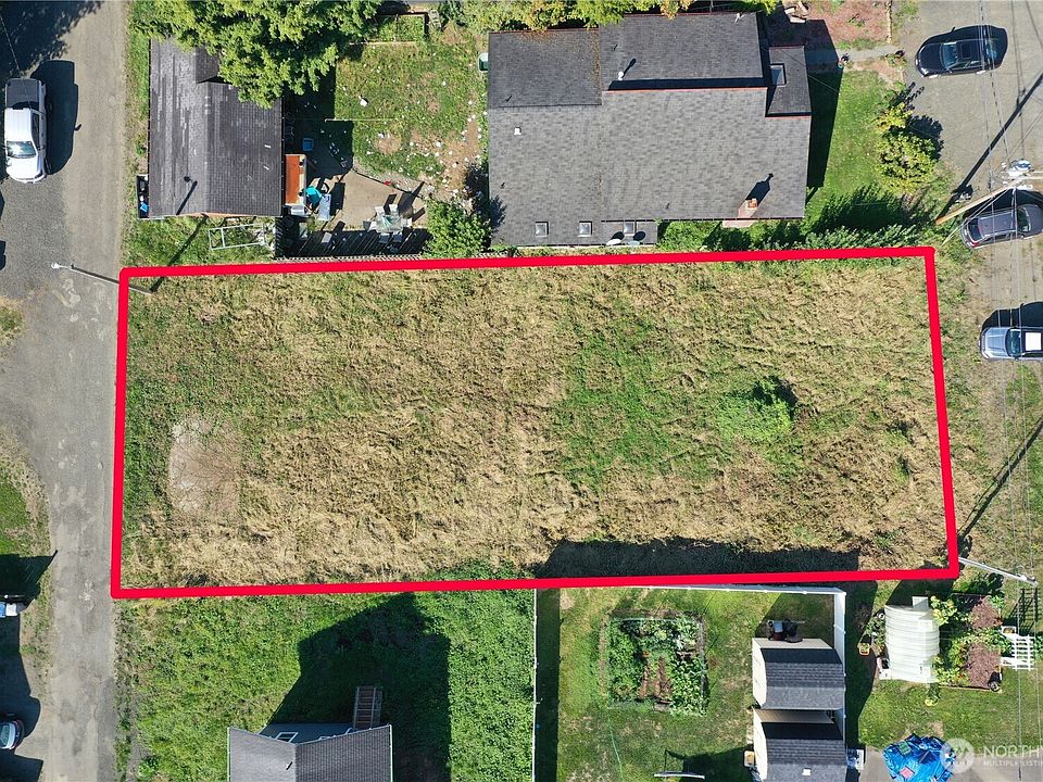 2nd image of 341 S 2nd Street