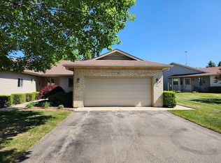 901 Amber Ridge Dr SW #11, Byron Center, MI 49315