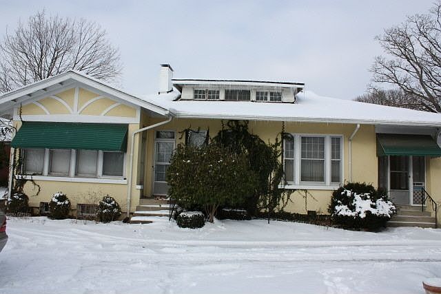 1st image of 1038 Main St