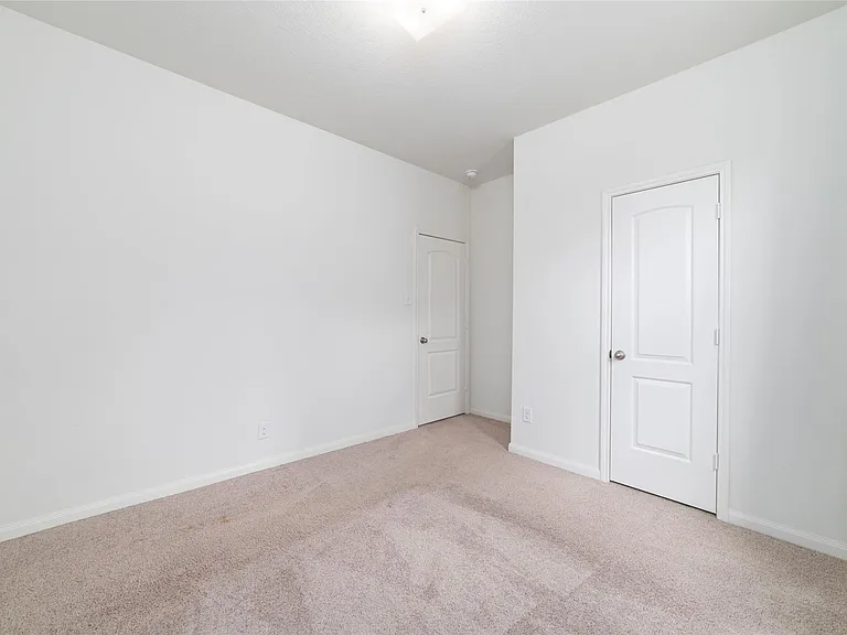 12054 Fairquarter Ln — Photo 20
