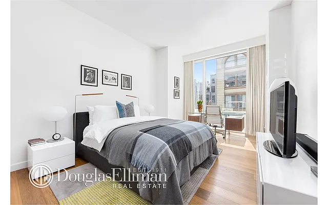 Sold by Douglas Elliman | media 3