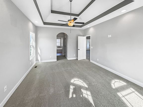 5th image of 886 Terraceside Cir