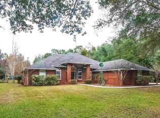 5592 Willard Norris Rd, Milton, FL 32570