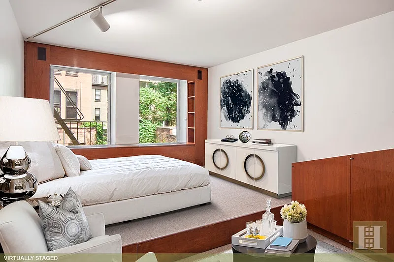 223 E 78th St APT 3D photo 1
