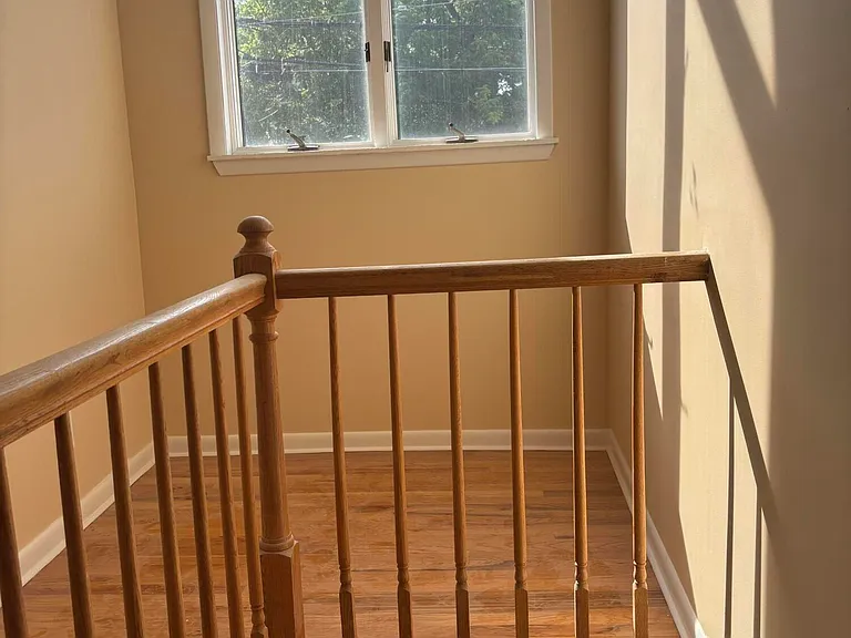 273-275 Main St — Photo 13