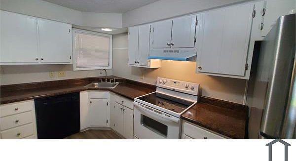 1st image of 743 Brentwood Pl SE #743