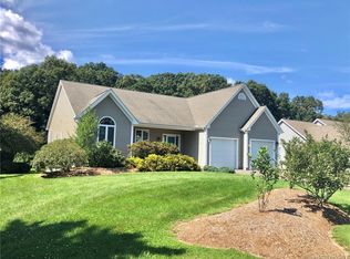 20 Paula Ln, Manchester, CT 06040