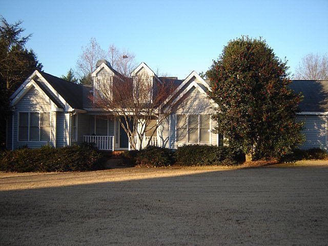 2nd image of 1071 Calls Creek Cir