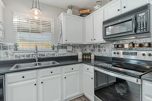 1733 Red Jacket Dr Photo 1