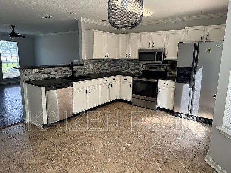 12607 Hunters Forest Cv — Photo 3