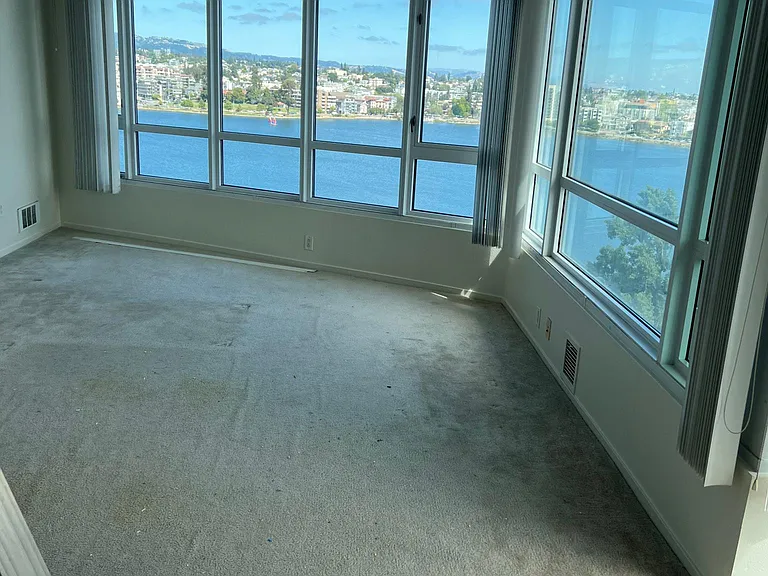 1 Lakeside Dr #1004 — Photo 7