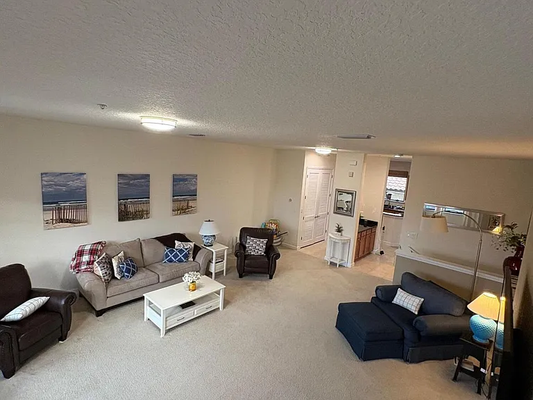 544 Market St — Photo 17