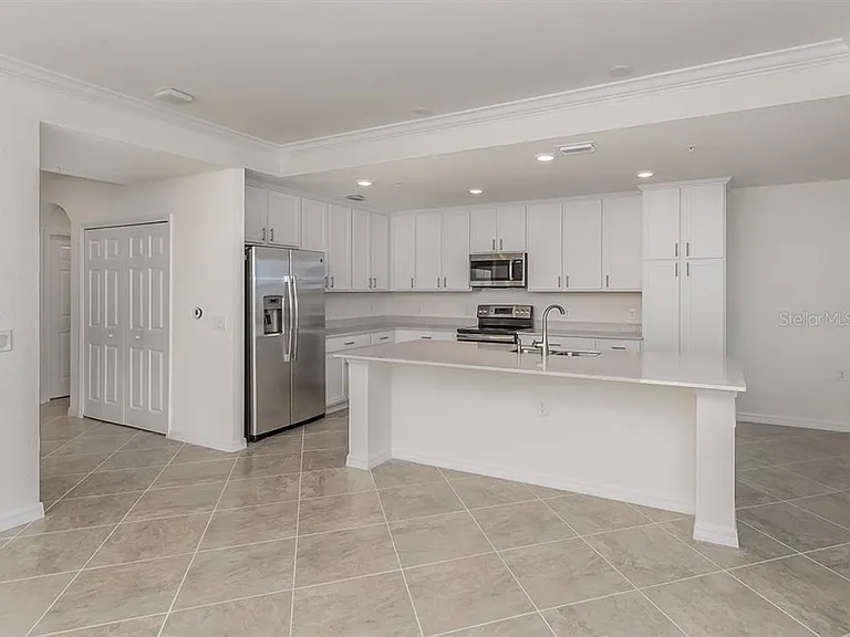 920 Tidewater Shores Loop #307 — Photo 13