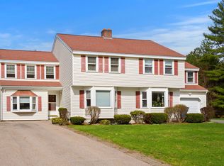 27 Reed St #A, Londonderry, NH 03053