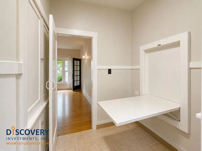 Mandana Blvd. 532-540 — Photo 14