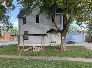 1137 9th St, Nevada, IA 50201