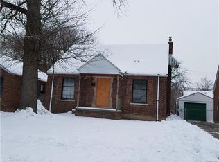 6109 Farmbrook St, Detroit, MI 48224