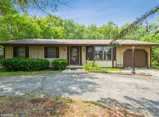 1704 Nish Rd, Crystal Lake, IL 60012