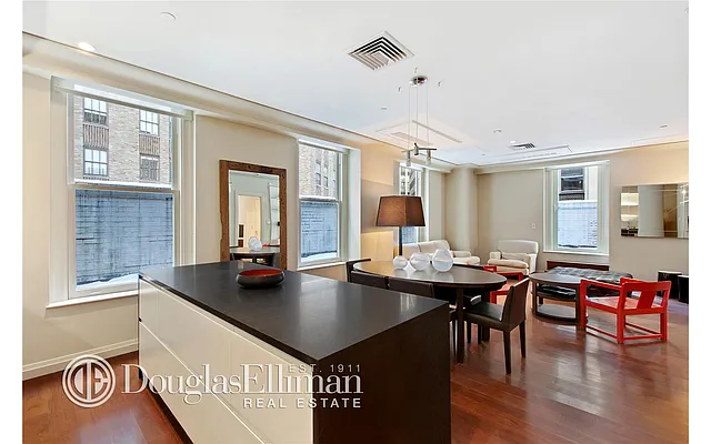 Sold by Douglas Elliman | media 15
