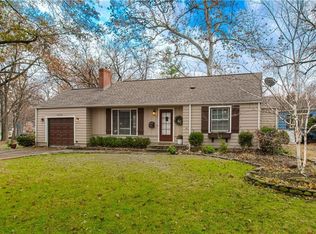 6701 Granada Rd, Prairie Village, KS 66208