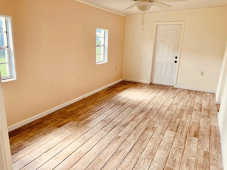 2219 Fatzler Rd — Photo 15