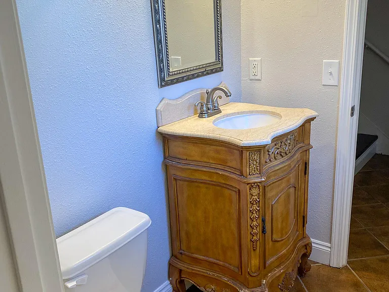8125 Stonebrook Dr — Photo 11