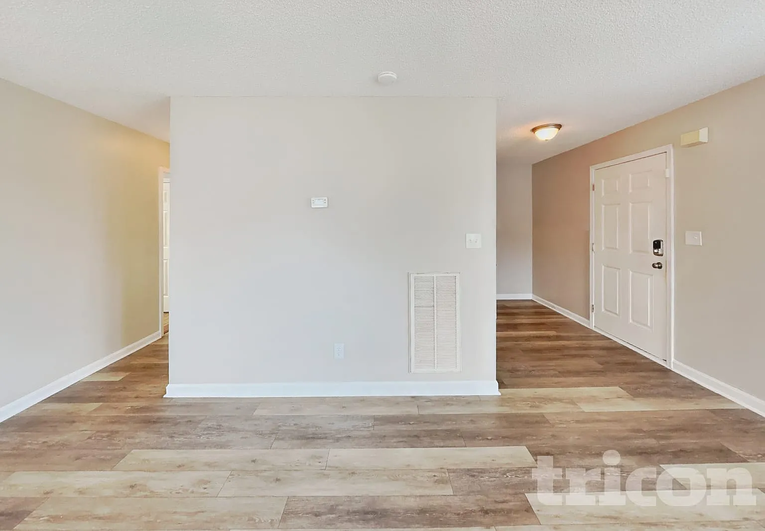 196 Clarence Lane Garner NC — Photo 2